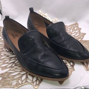 Susina Black Leather Loafers with Tan Sole